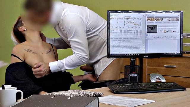 LOAN4K. Chick got off while asking for a loan for her business