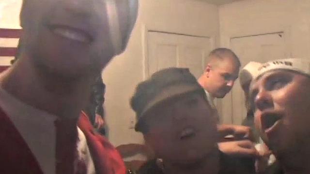 College teen sucks cock at amateur frat party