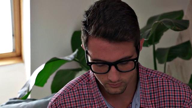 21yo GF licked and fingered before pussybanged by BF