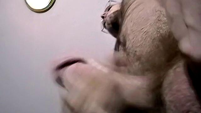 Стрейт Брэда хорошо отсосали - Брэд