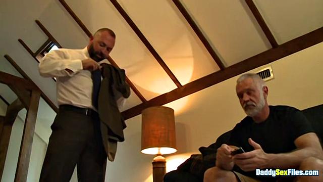 Showing A Hung Boy How To Fuck - Allen Silver, Devin Moss &amp;amp; Michael Anthony