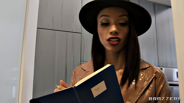 Love a Tae in Uniform