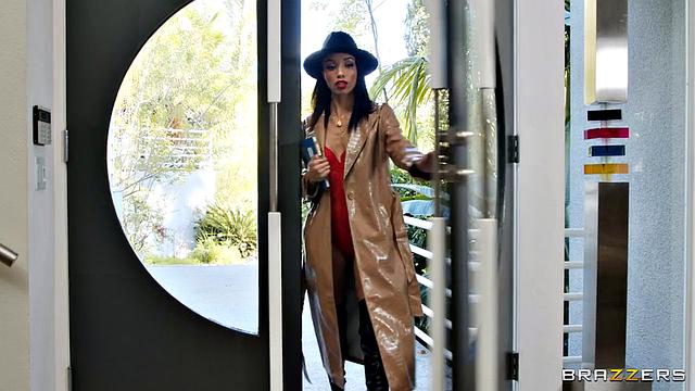 Love a Tae in Uniform