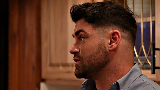 FalconStudios - Oh Xmas Tree ,Oh Xmas Tree , Beau Butler's Barebacked