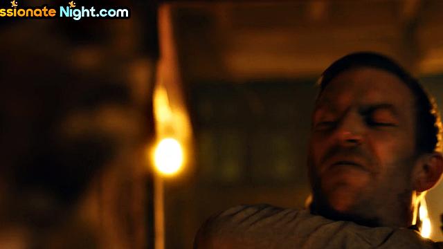 Bigbooty MILF gets her pierced pussy nailed in 3some.