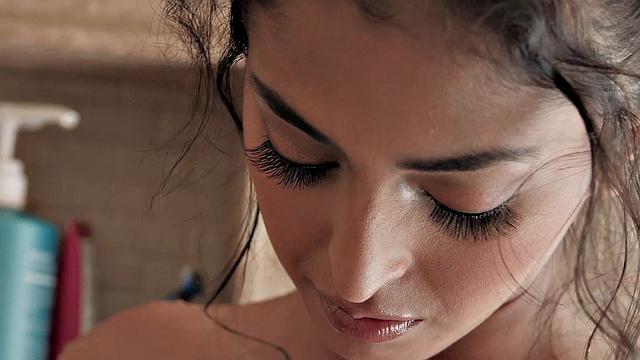 Sophia and Aali Mindblowing Lesbian Sex