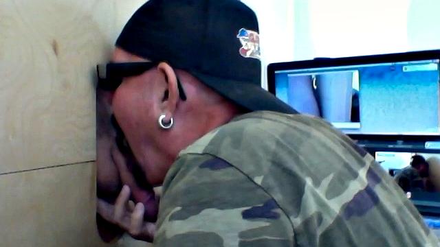 30-Year-Old Wants My Ass