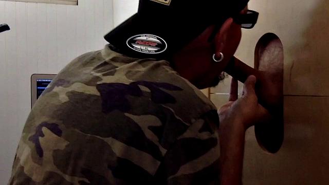 30-Year-Old Wants My Ass