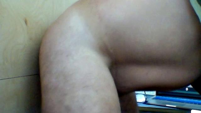 30-Year-Old Wants My Ass