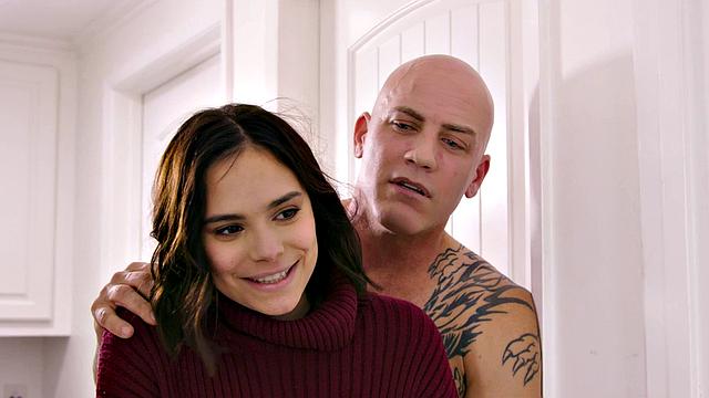 My Sexy Roommate 2 E3