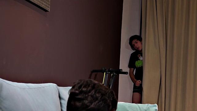 Barebacked Hispanic twink fucked by boyfriend in homemade anal