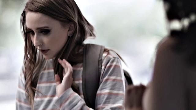 Horny brunette MILF & IR couple have a wild 3some in the living room