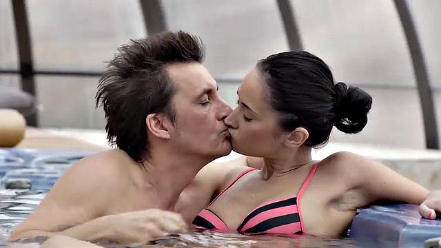 GF gets her tight pussy licked by an older guy before being pounded with a big dick