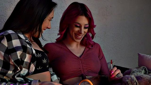 Pink hair and busty Trans lady fucks GFs pussy