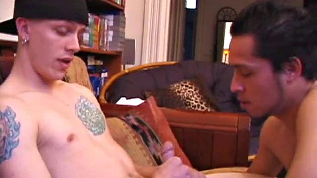 Juice Gives Shane A Blowjob