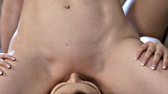 GIRLSWAY - Curious Teen Leana Lovings Wants Stepmom Lexi Luna's Help To Discover Lesbian Sex