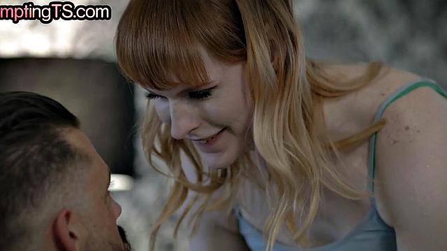 Cockhungry TS beauty got analfucked by her lover