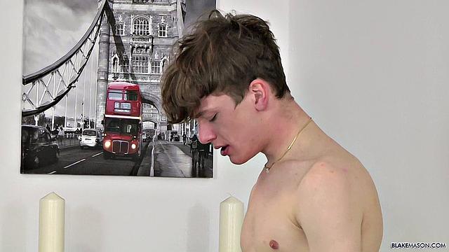 A Twink Going Hard In A Sweaty Fuck - Jaymie Young &amp;amp; Alex Faux