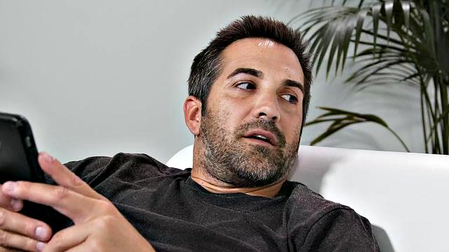 Hairy bush 21yo eaten by senior