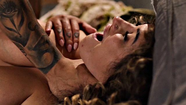 MODERN-DAY SINS - Creepy Stud Tricks Heartbroken Step-Aunt Arabelle Raphael For Hot Sex