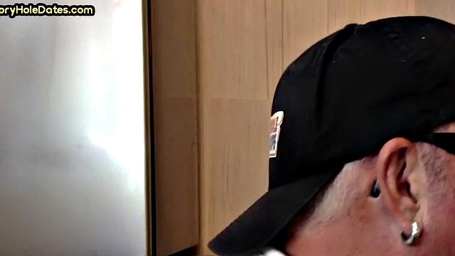 Homemade cocksucking DILF sucks cock in gloryhole video