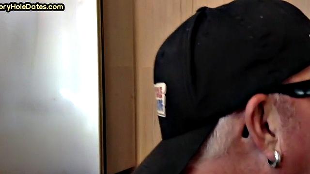 Homemade cocksucking DILF sucks cock in gloryhole video