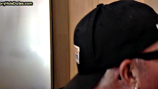 Homemade cocksucking DILF sucks cock in gloryhole video