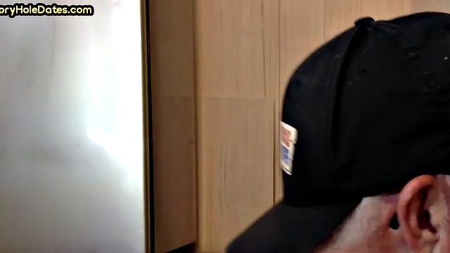 Homemade cocksucking DILF sucks cock in gloryhole video