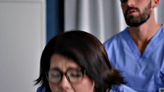 TS nurse gets bareback from colleague with facial ending