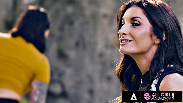 ALL GIRL MASSAGE - Silvia Saige And Ivy Lebelles Lesbian 69 In Garden Romp