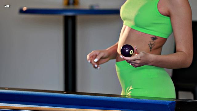 Rika Fane: Sexy Exercise