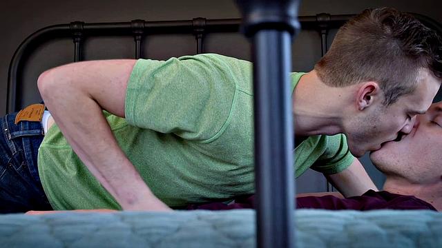 Annoyed Twink Railed By Jerking Roommate - NextDoorTwink