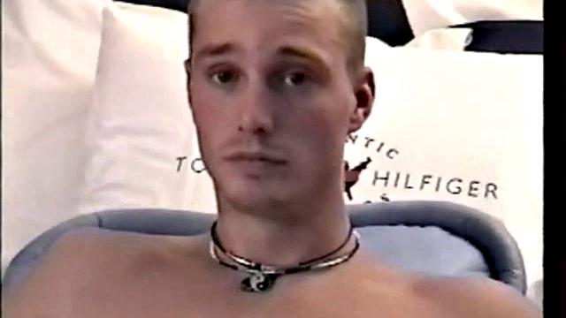 Джейсон доказывает: дважды - лучше, видимо, не смог удержаться