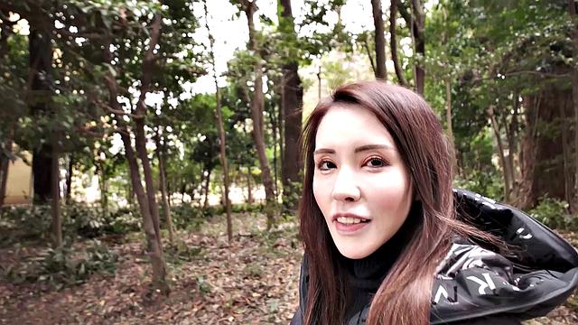 Sayuri Takeda spreads her pussy