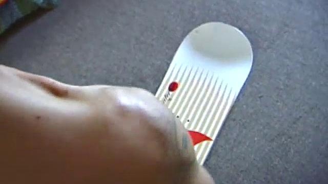 качок-сноубордист дрочит после катки