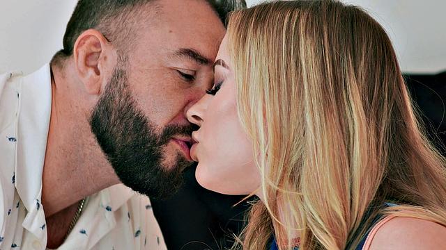 ADULT TIME - Will Pounder Worships PAWG Anna Claire Clouds, Her Pussy!