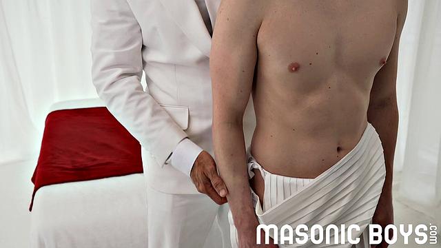 APPRENTICE ROUX Chapter 6 - The