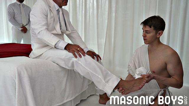 APPRENTICE ROUX Chapter 6 - The