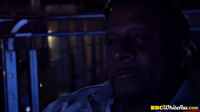 Horny babes smashed in IR threesome