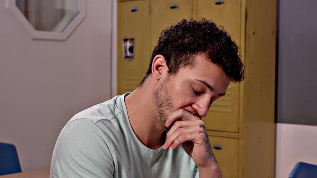 Sexy London River makes Apollo's dream come true!!