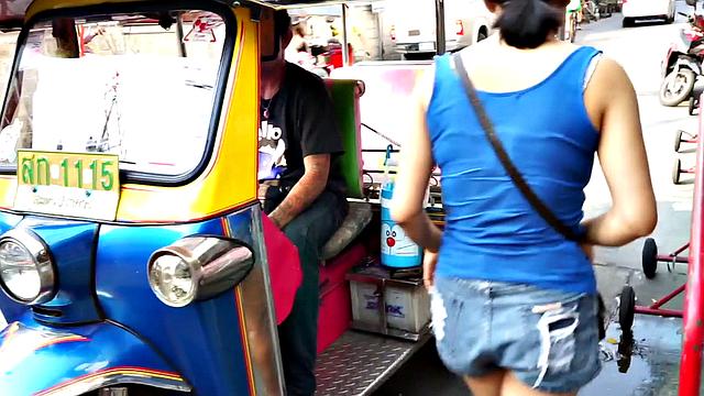Tuktuk Daisy