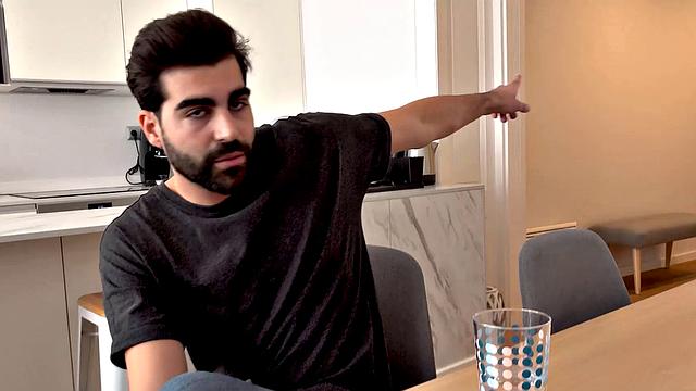 HUNT4K. Hunter resolves conflict with friend by paying for sex with his GF