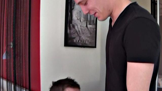 Amateur twink fucked by stud at home after BJ