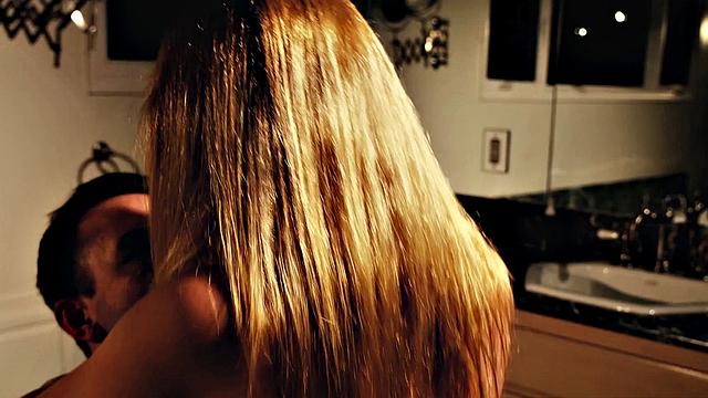 Sexy Couple Sensual Bathroom Romp - EroticaX