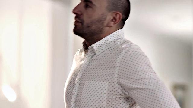 Busty babe pussypounded by her BF after fingering