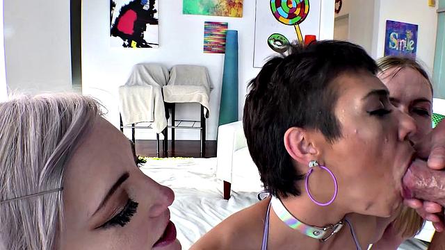 Deepthroat Team With Jamie, Brooklyn Rebel