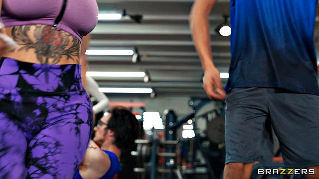 A So Public Gym Bang