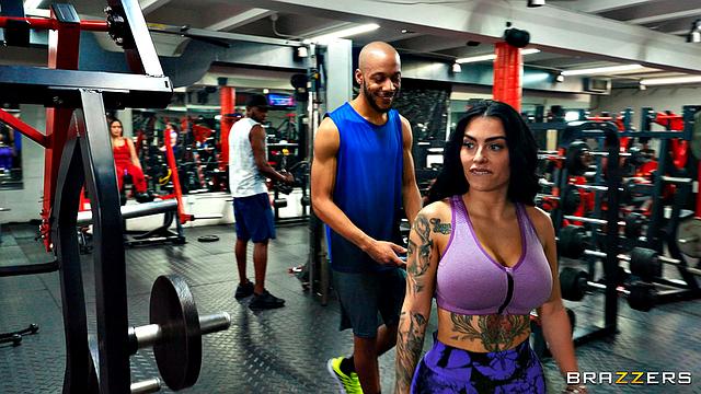 A So Public Gym Bang