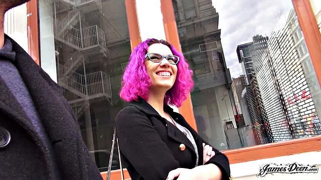 Violet Applies To James Deen