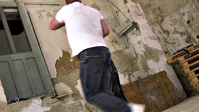Тедди Лейн берёт инициативу и доминирует над Себастьяном Кейном в жёсткой гей-встрече